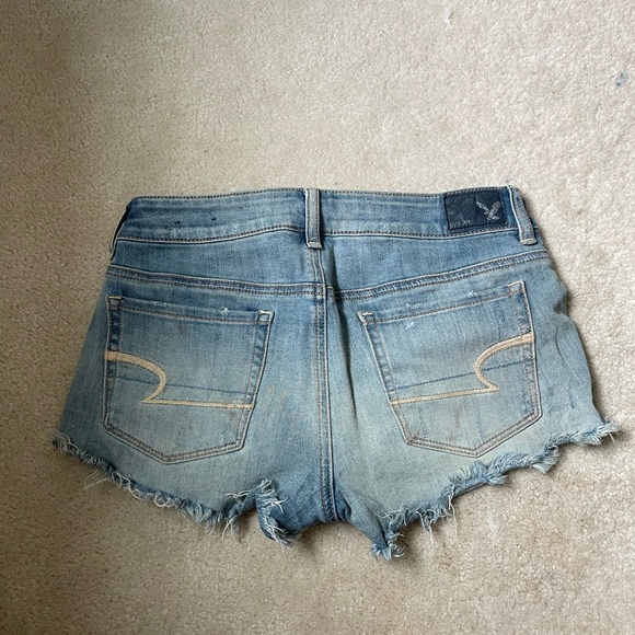 AEO Denim Shorts - Picture 2 of 2